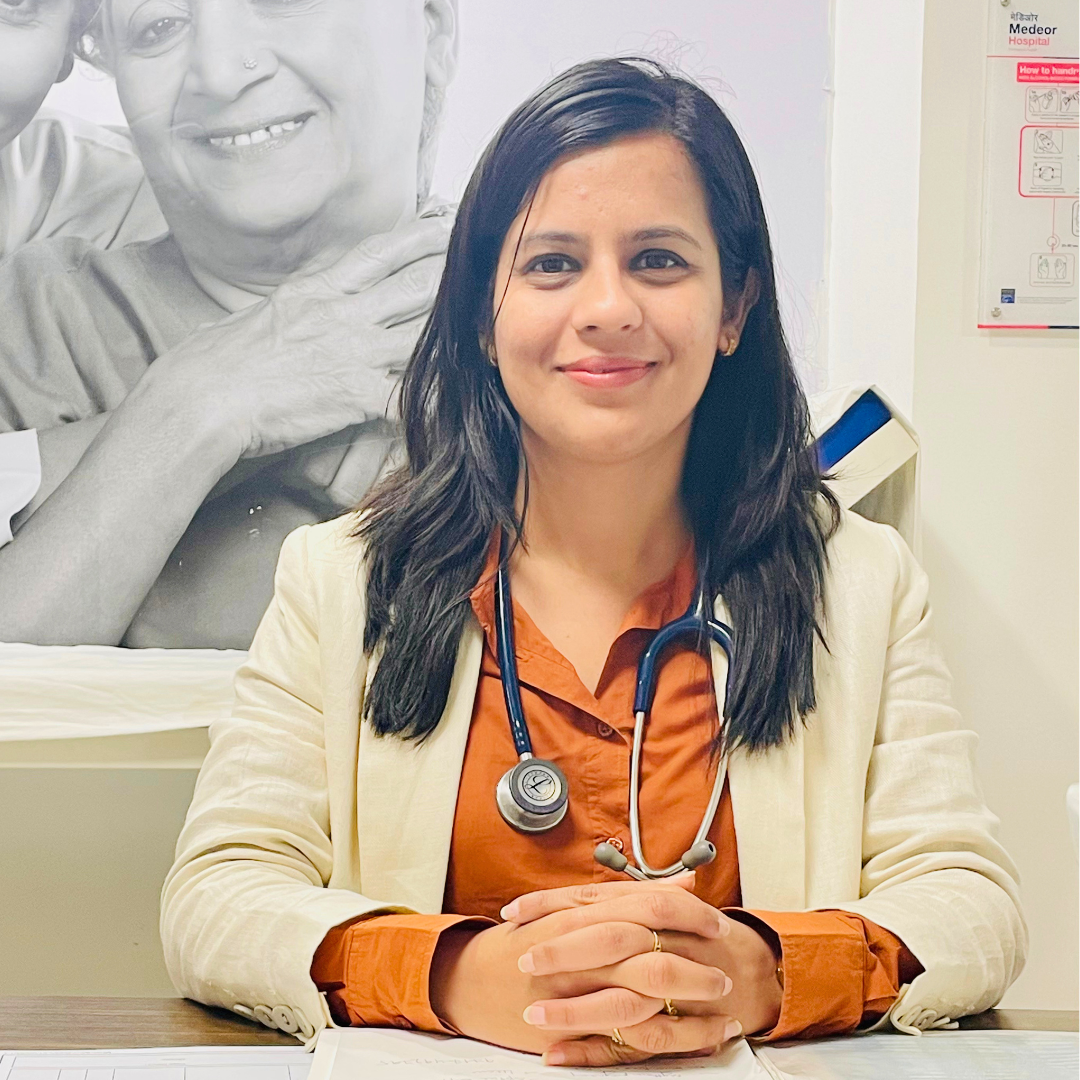 Dr. Megha Panwar - Expert Gynaecologist